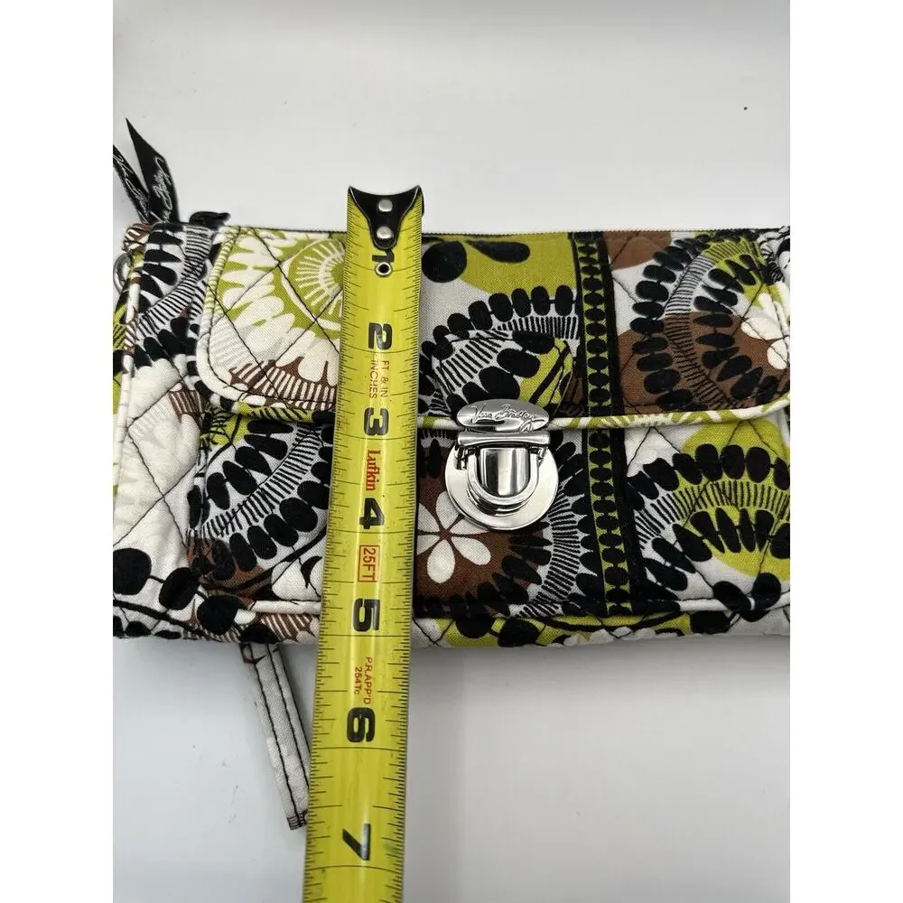 Vera Bradley Pushlock Wristlet Cocoa Moss Pattern Retired Purse Accessory‎
